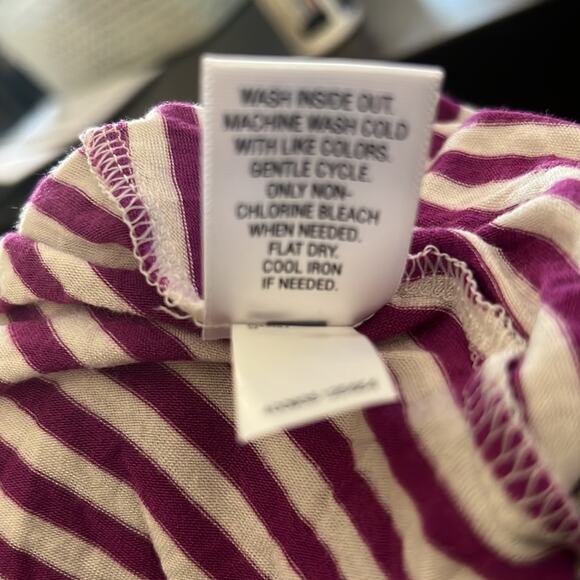 Elle Purple & White Knit Peplum Top Blouse Woman Size XS Striped Y2K Vibe - Picture 10 of 10